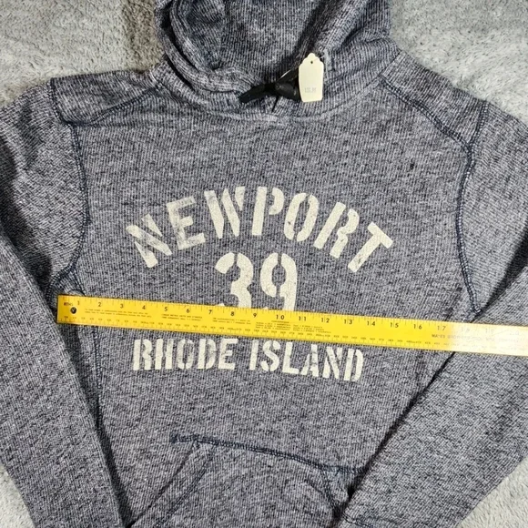 Newport Rhode Island Hoodie Women's Size Small Gray Pullover NWT MV Sport - Picture 4 of 7